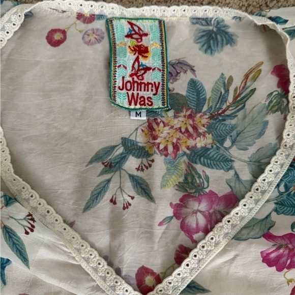 Johnny Was- Floral Print Eyelet Lace Sleeveless Poncho - Picture 3 of 6